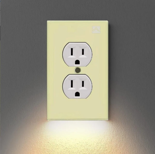 Outlet Wall Plate With LED Light